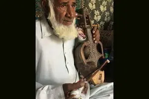 Baluchi musician Ali Avaregan dies at 86