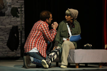 نمایش " زمان از حرکت می ایستد "در تالار محراب