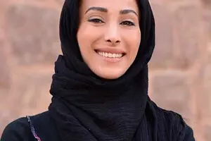 سحر زکریا و مشکلات مالی‌اش/ چرا خانم بازیگر مجری شد؟