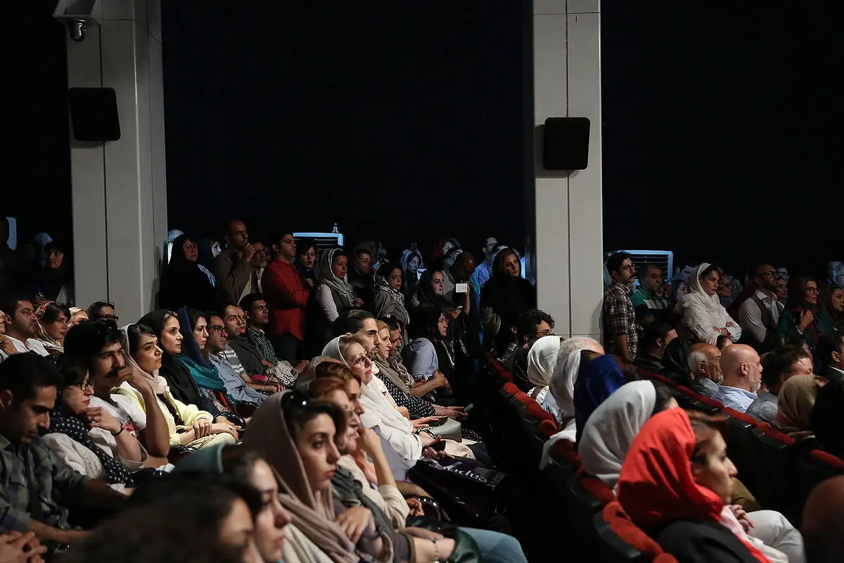 افتتاح نمایشگاه پرویز تناولی و شیرهای ایرانی
