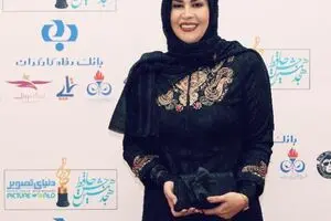 ببینید: عکس الهام مجری جنجالی تلویزیون در یک جشن خصوصی!