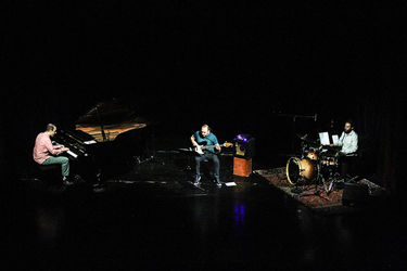 اولین روز از کنسرت‌ شب‌های جز در فرهنگسرای نیاوران