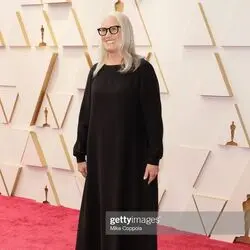 jane-campion-oscars-2022-1024x1024