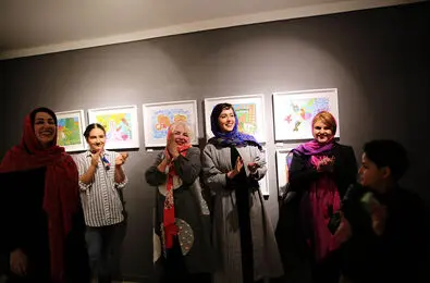 ببینید: افسونگری کودکان با رنگ