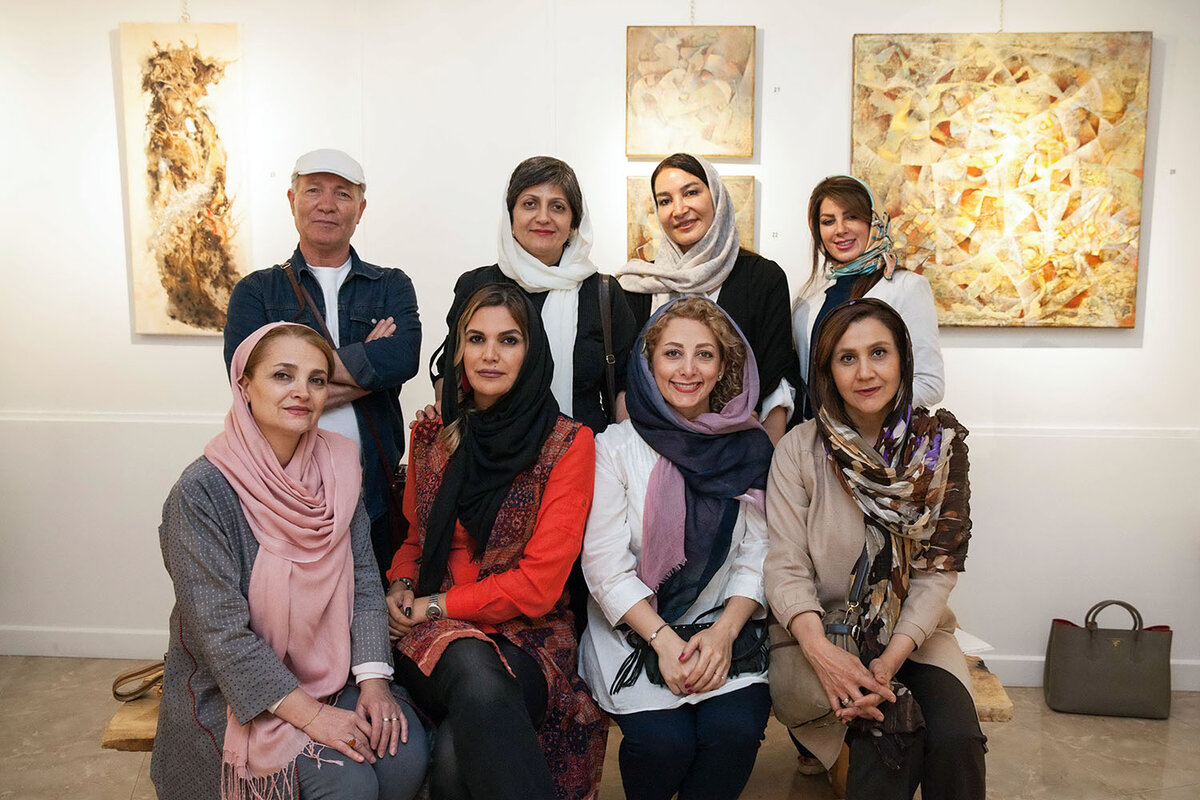 10 نقاش به نفع بیماران مبتلا به سرطان در گالری بهنام دهش پور/ گزارش تصویری 