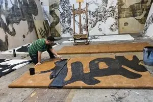 غیاب، حضور و عشق؛ خوانشی از "او" اثر سلمان مقدسی