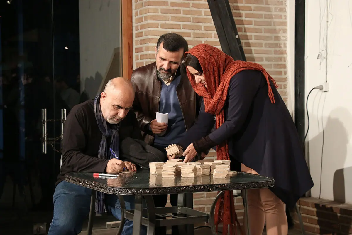 اختتامیه نمایشگاه عکس آرزوهای خط خطی در باغ موزه قصر