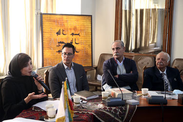 آیین نکوداشت طاهره صفارزاده توسط جایزه آینه دار دوران