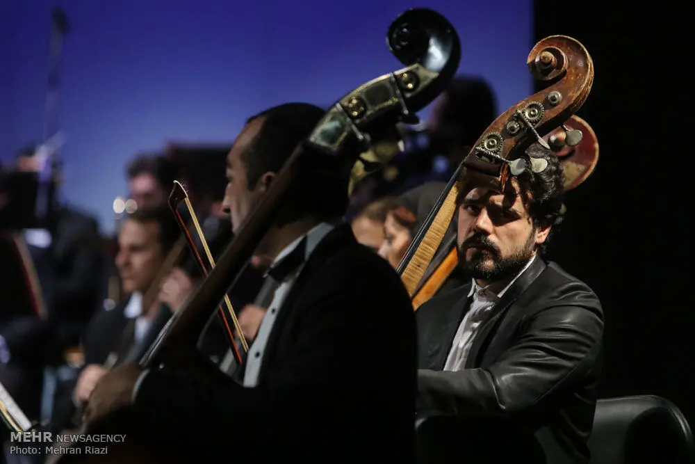 Tehran’s Symphony Orchestra performs in Vahdat Hall